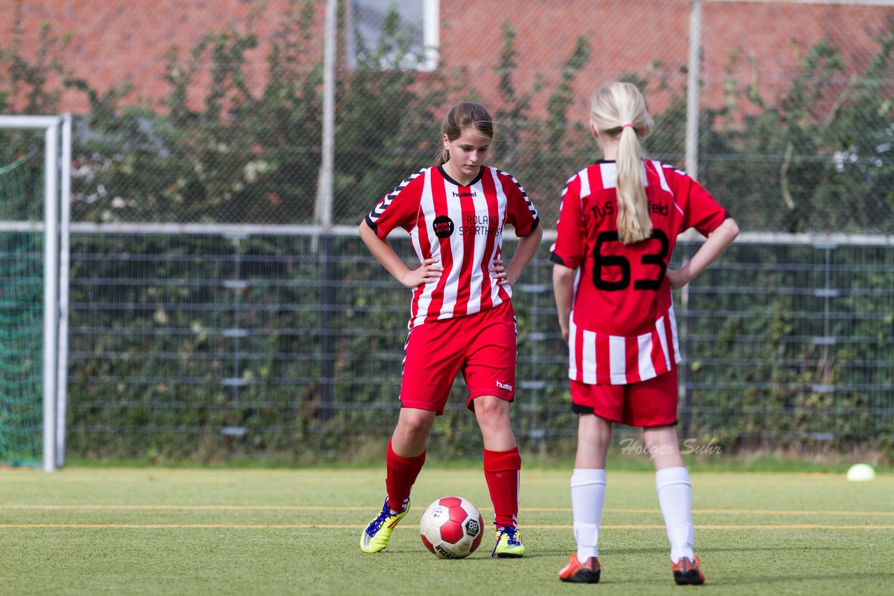 Bild 300 - C-Juniorinnen Kaltenkirchener TS - TuS Tensfeld : Ergebnis: 7:0